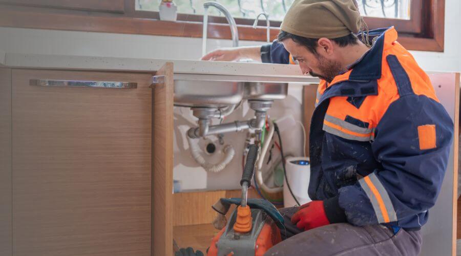 Professional same day plumber in Saint Charles, MI